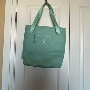 Hydro Flask teal 8L Lunch Tote Bag